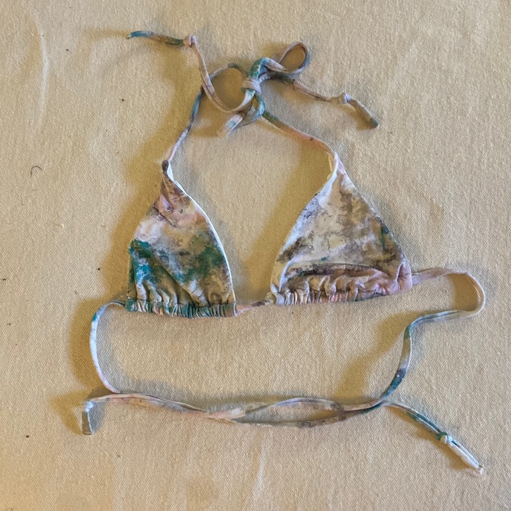 ONIA Triangle Top